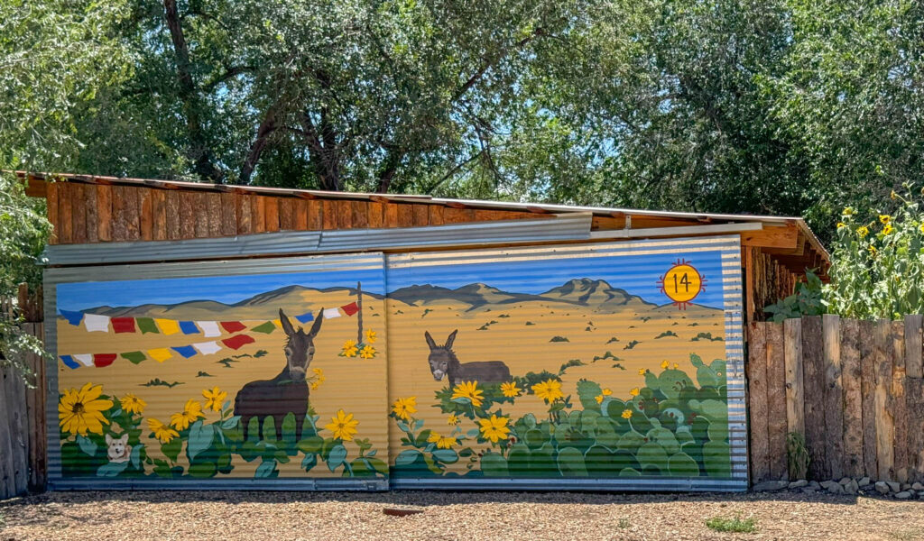 One of the murals you can see in Cerrillos