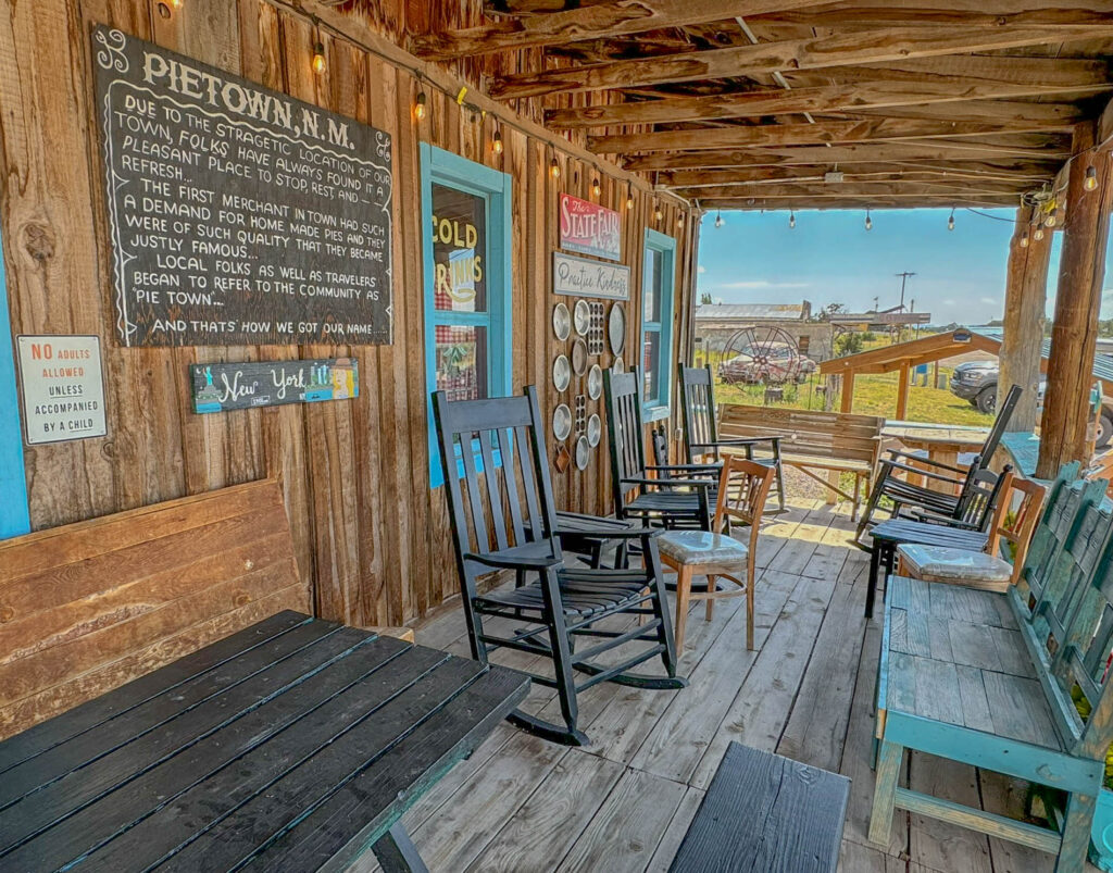 The front porch of Pie-O-Neer pie shop, restaurant and gift store.