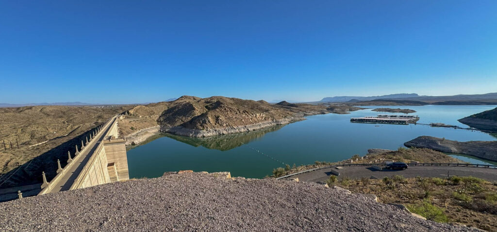 One more look from the topāreservoir to the right, Rio Grande to the left, and 100+ years of water history in between.